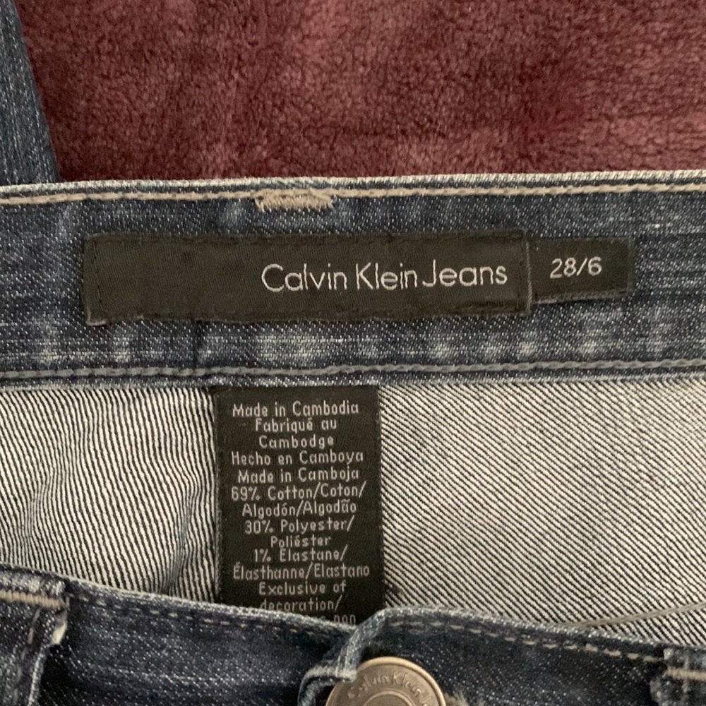 Calvin Klein Jeans - Picture 3 of 4